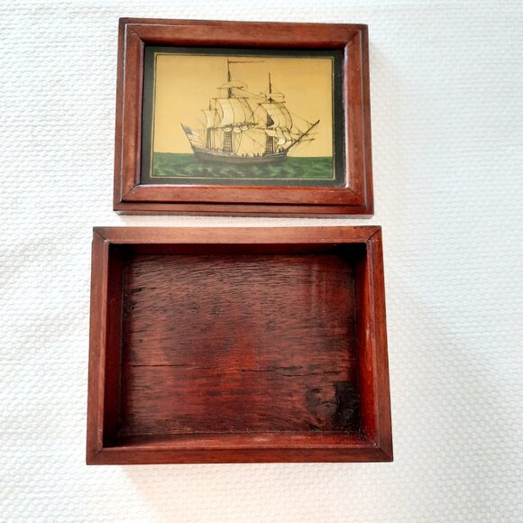 Beautifully Crafted Wooden Box with Reverse Painted Schooner - Picture 6 of 8